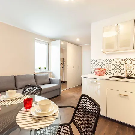 Daire Vacationclub - Pionierow 6, Apartament 31 *